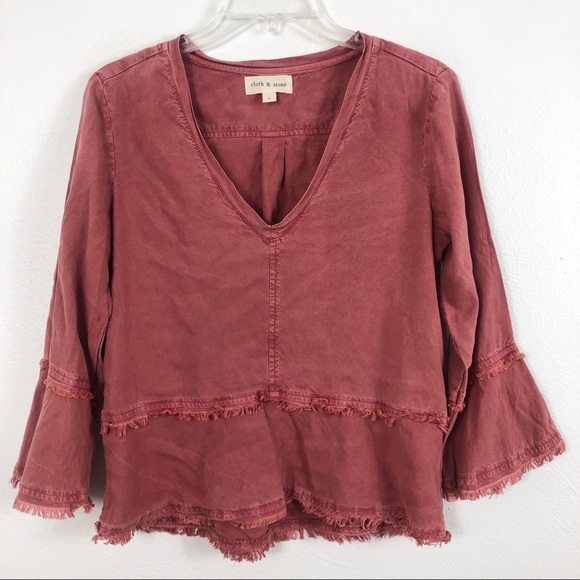 cloth & stone Tops - Cloth & Stone V-Neck Frayed Chambray Mauve Blouse